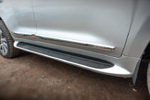 Toyota Land Cruiser 200 2007-2021 Praguri laterale cu LED (design 2015-2020) foto 2