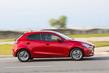 Compact cu cinci uși hatchback Mazda 2 foto 3