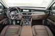 Review crossover compact Alfa Romeo Stelvio foto 9