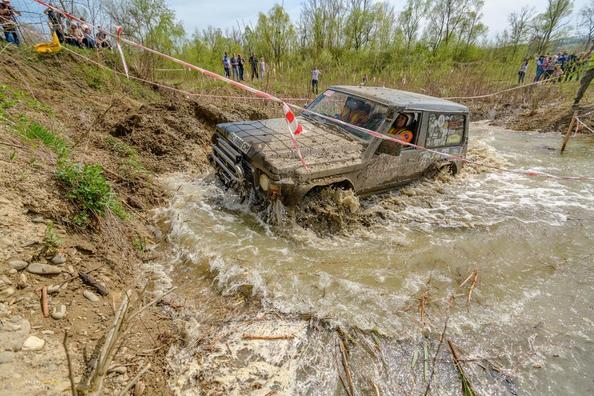Competiție off-road: etapa campionatului ucrainean RFC Off Road de la Cernăuți Fotografie 4