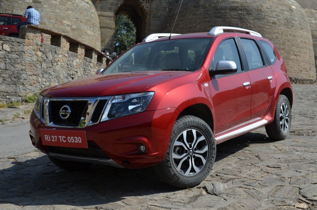 Review actualizat crossover Nissan Terrano