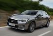 Premium sedan Infiniti Q30 foto 2