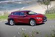 Premium sedan Infiniti Q30 foto 1