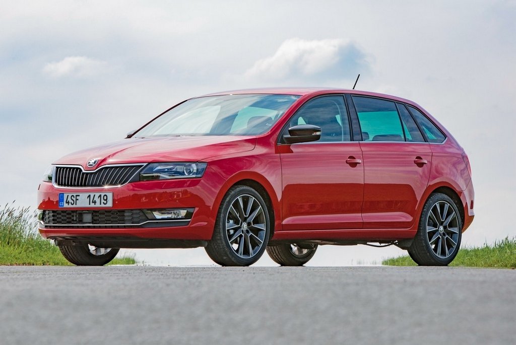 Actualizat model hatchback Skoda Rapid Spaceback