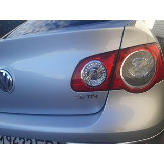Emblema 2.0 TDI (cu I rosie) foto 2