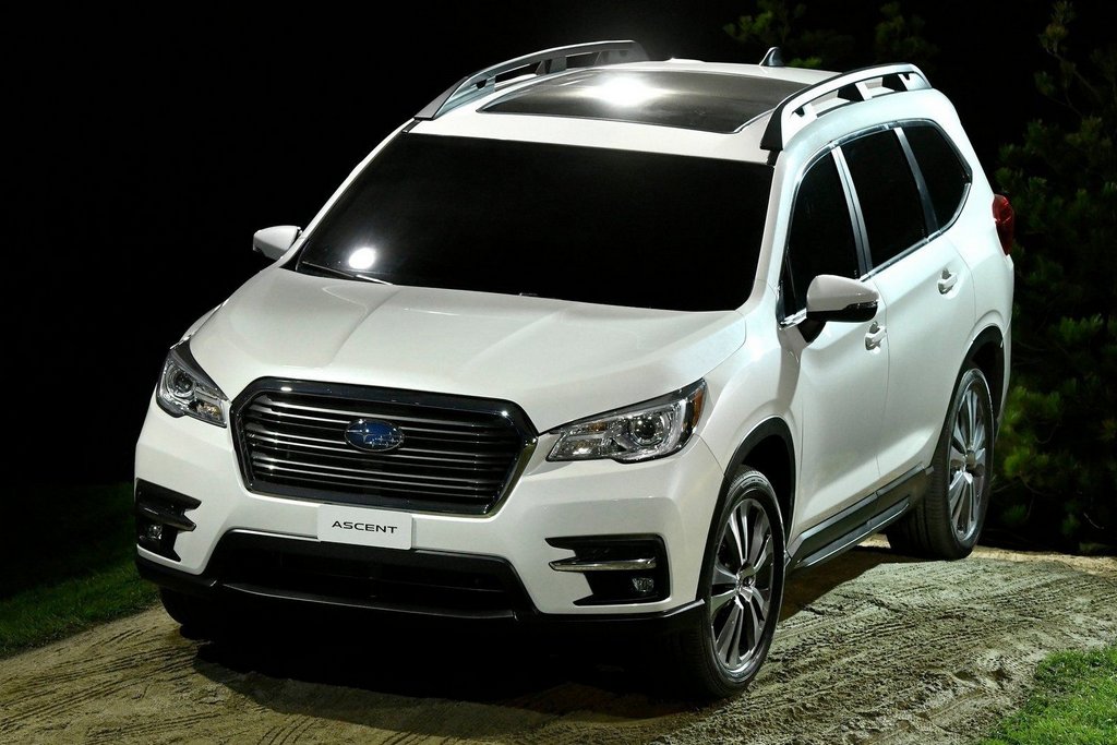 Pilot crossover cu tractiune integrala Subaru Ascent