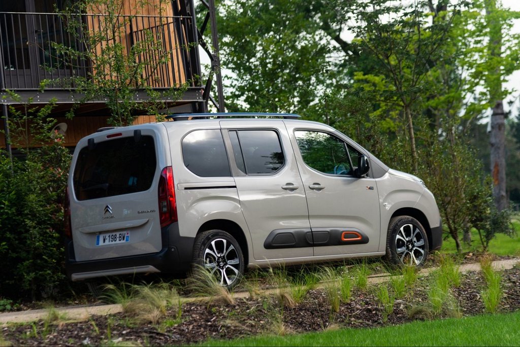 A treia generație compact mpv Citroen Berlingo Multispace