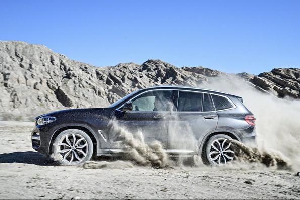 Review crossover BMW X3 a treia generație