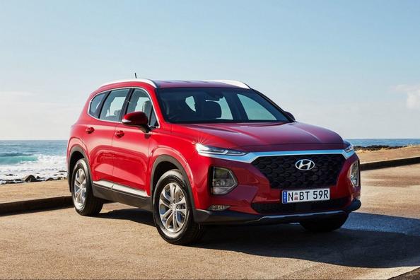 Crossover Hyundai Santa Fe a patra generație
