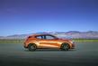 A doua generație a hatchback Hyundai Veloster foto 4