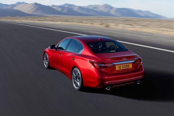 Actualizată modificarea premium sedan Infiniti Q50 Fotografie 10