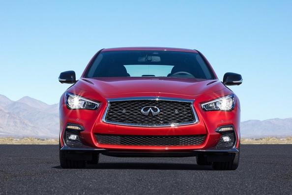 Actualizată modificarea premium sedan Infiniti Q50 Fotografie 3
