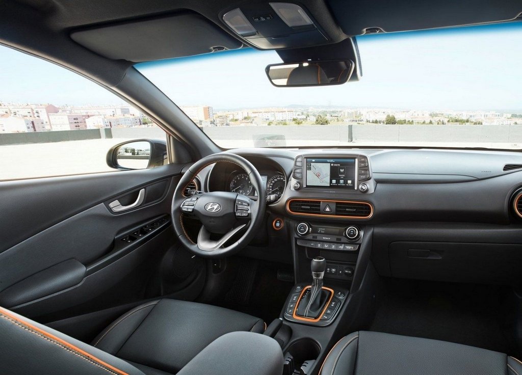 Review crossover compact Hyundai Kona