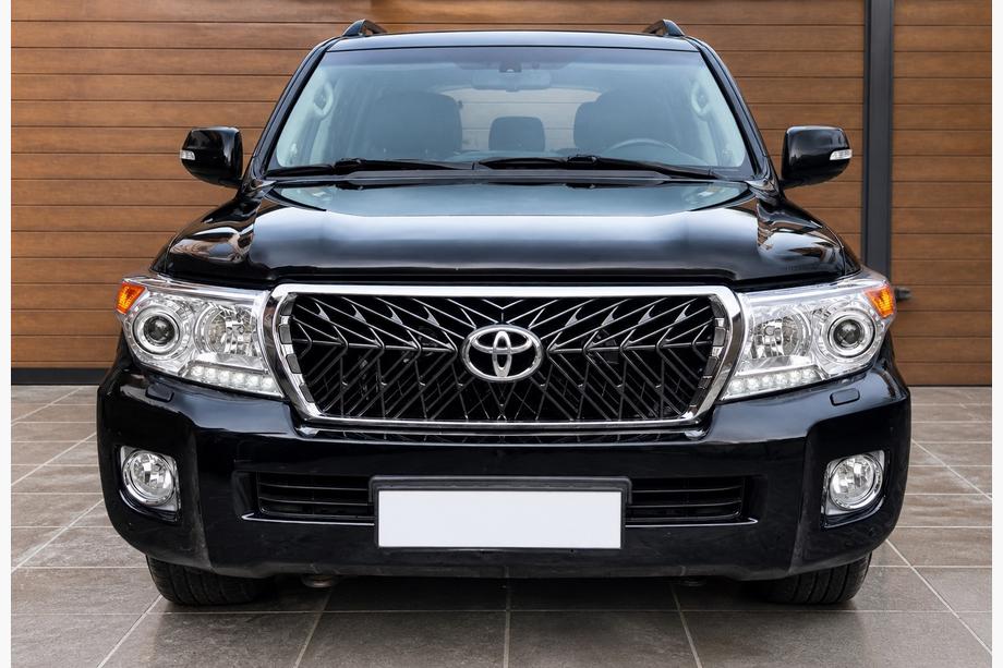 Toyota Land Cruiser 200 2007-2021 Grila fata 2012-2016 (TRD) Image