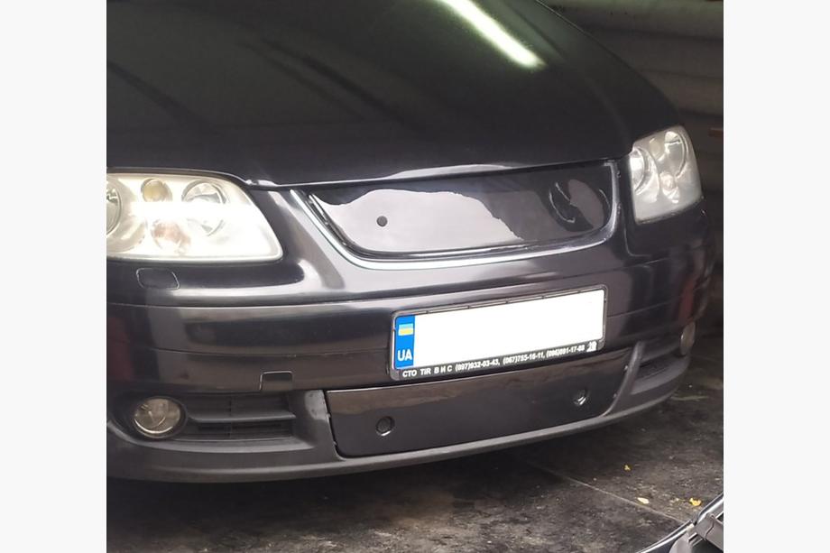 Volkswagen Touran 2003-2010 Grila de iarna (superioara, 2003-2006) Mat Foto 7