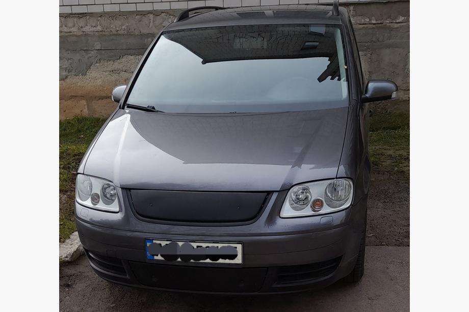 Volkswagen Touran 2003-2010 Grila de iarna (superioara, 2003-2006) Mat Foto 3
