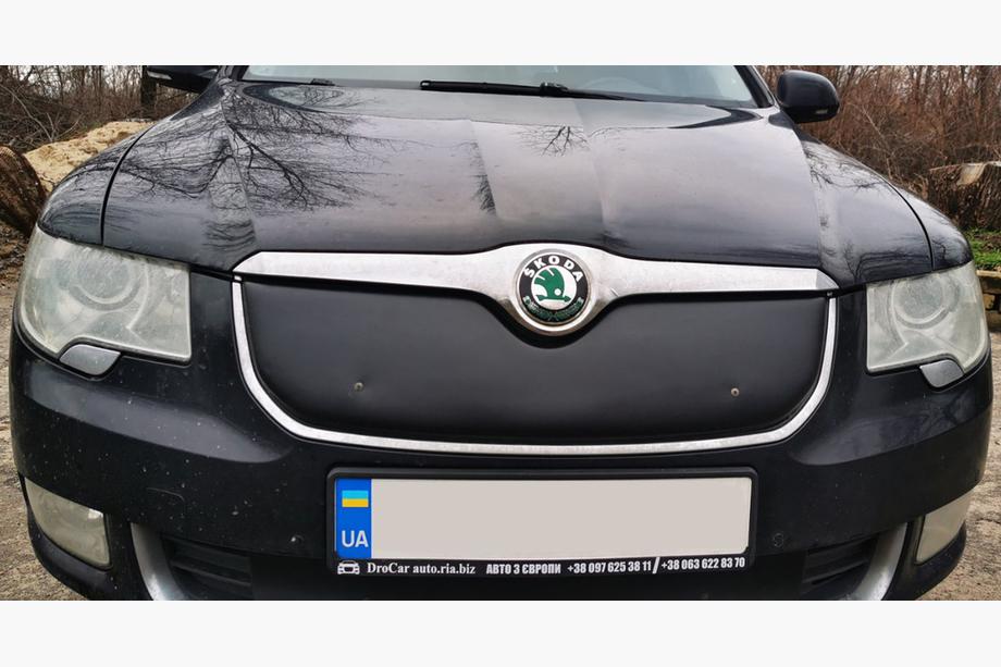 Skoda Superb 2009-2015 Husa de iarna pentru grila (Superioara, 2008-2013) Foto 1