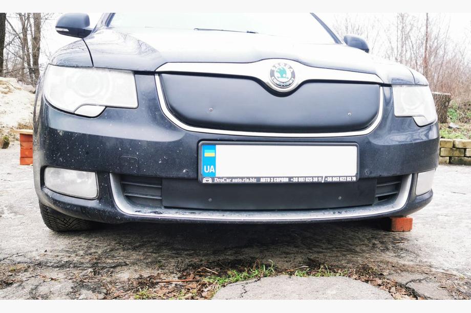 Skoda Superb 2009-2015 Husa de iarna pentru grila (Superioara, 2008-2013) Foto 3