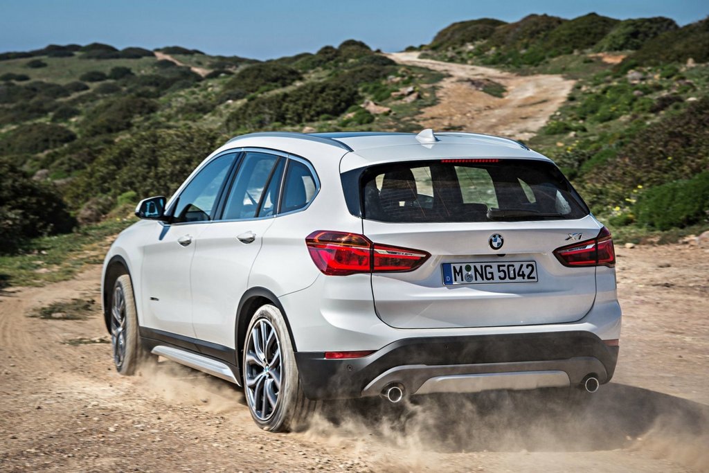 Revizuirea a doua generație a crossover BMW X1