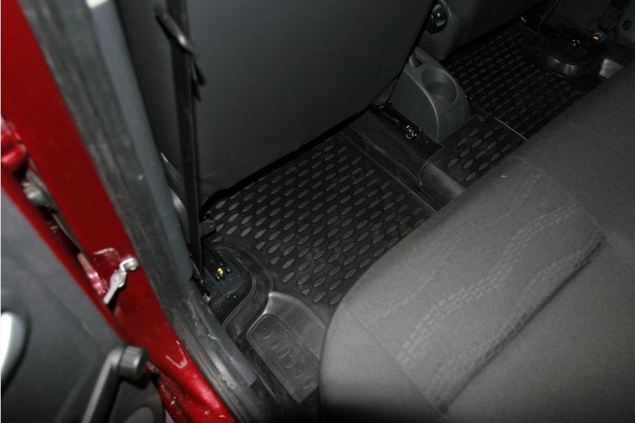 Renault Sandero 2007-2013 Covorase auto din cauciuc (4 buc, Novline) Foto 2