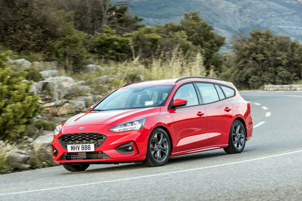 Prezentare generală a vagonului de-a patra generație Ford Focus Wagon