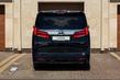 Full-size de lux minivan Toyota Alphard foto 12