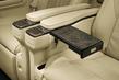 Full-size de lux minivan Toyota Alphard foto 9