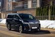 Full-size de lux minivan Toyota Alphard foto 3