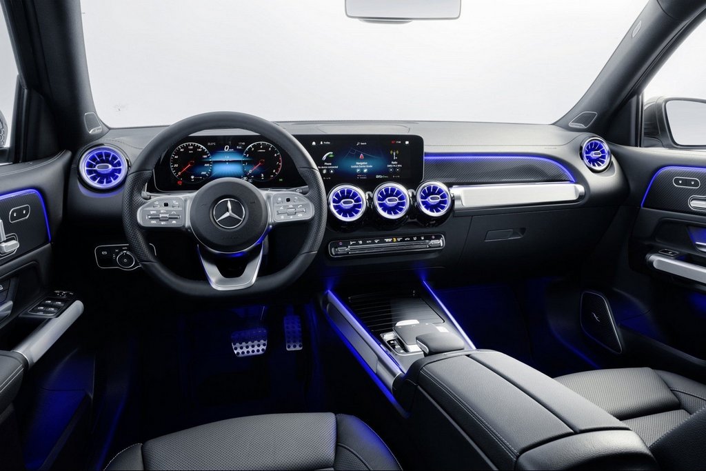 Mercedes-Benz GLB-Class: un nou crossover în gama de modele a companiei