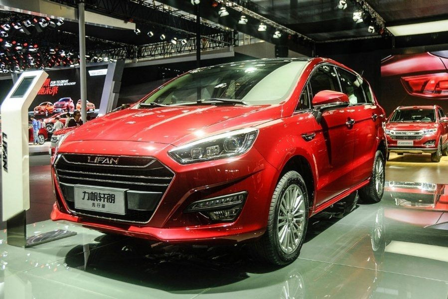 Cu sapte locuri, minivan Lifan XL