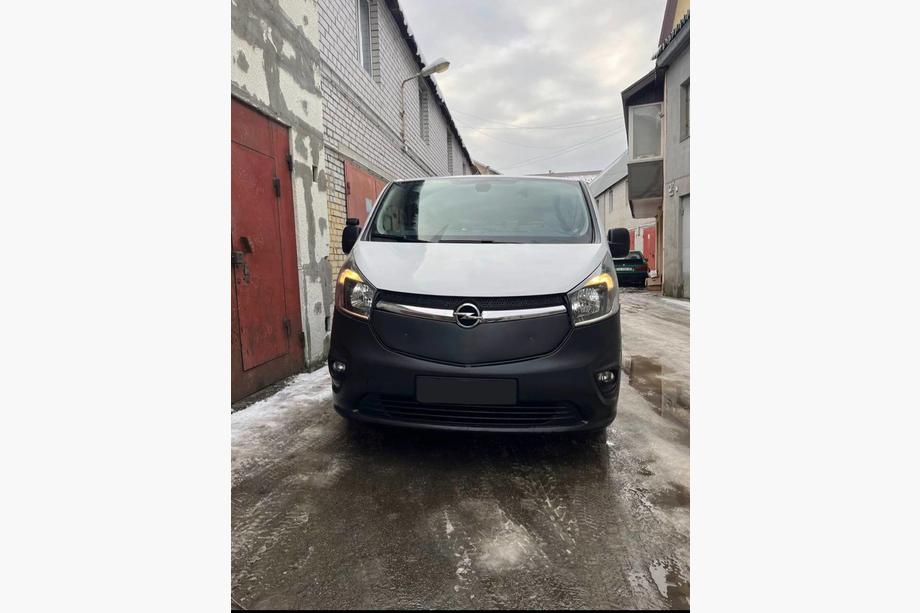 Opel Vivaro 2015-2019 Husa de iarna pentru grila Mat Foto 4
