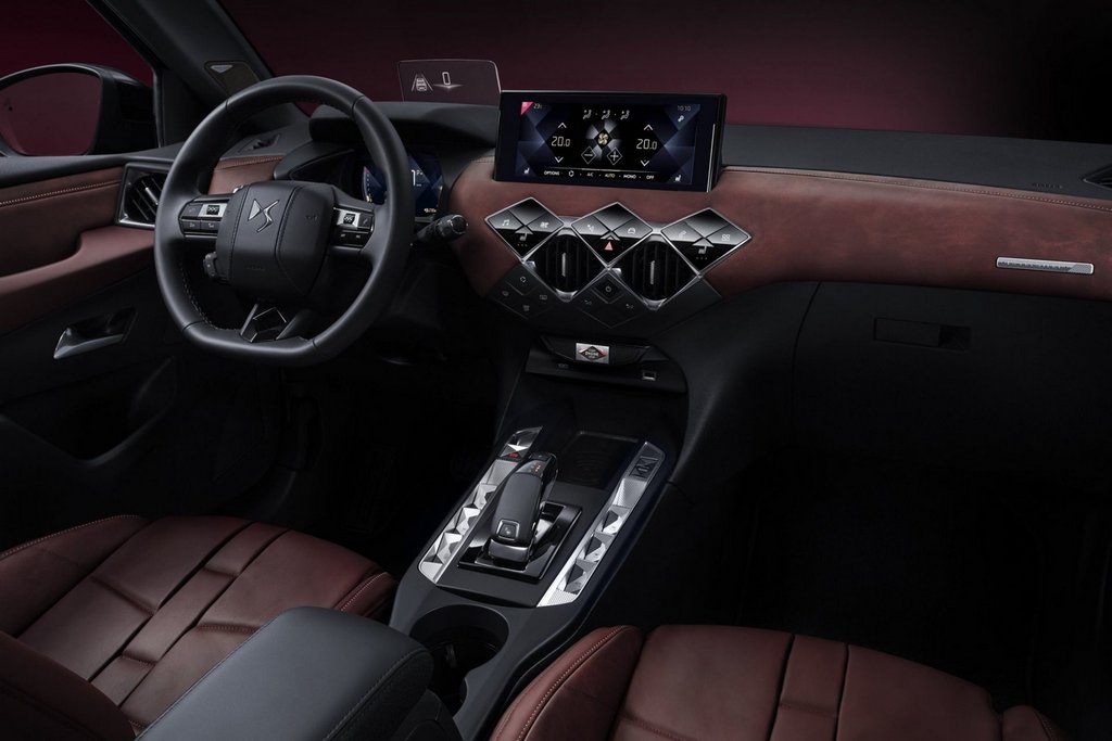 Review premium crossover compact DS 3 Crossback