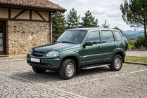 Chevrolet Niva 1998-2020 Praguri Laterale RedLine V1 (2 buc, Aluminiu) foto 1