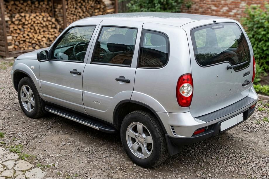 Chevrolet Niva 1998-2020 Praguri Laterale Duru (2 buc, Aluminiu) Image