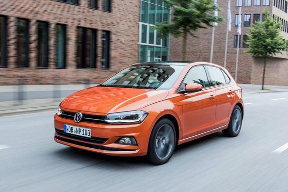 Hatchback cu cinci uși Volkswagen Polo a șasea încarnare Fotografie 3