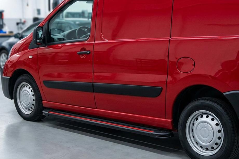 Fiat Scudo 2007-2015 Praguri Laterale Maya Red (2 buc, Aluminiu) Foto 1