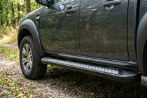 Mazda BT-50 2007-2012 Praguri Laterale New Vision Black (2 buc, Aluminiu) foto 1