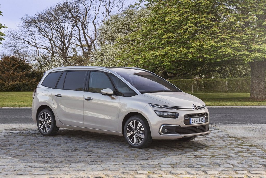 Recenzie a monovolumului cu șapte locuri Citroen Grand C4 Picasso