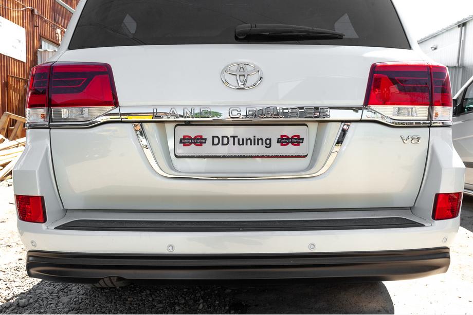 Toyota Land Cruiser 200 2007-2021 Suport Numar Inmatriculare Standard Foto 3