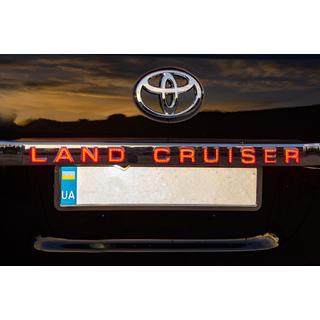 Bara LED deasupra numarului (2016+) Toyota Land Cruiser 200 2007-2021 foto 4