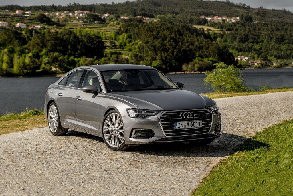 Afaceri-berlina Audi A6 a cincea generație