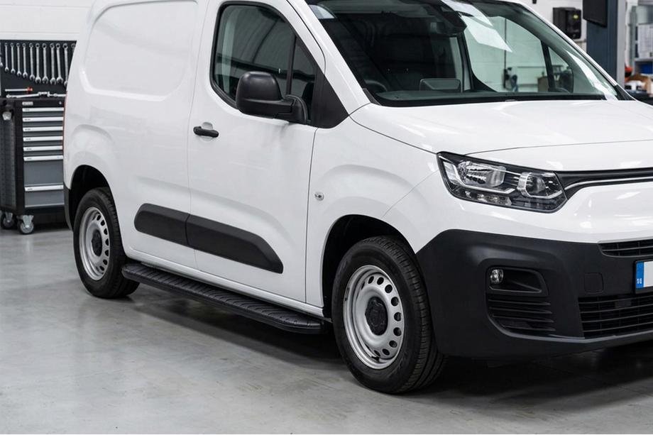 Peugeot Partner/Rifter 2019- Praguri Laterale Bosphorus Black (2 buc, Aluminiu) Image