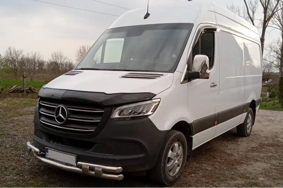 Mercedes Sprinter W907/W910 2018- Deflector capota (EuroCap) Foto 5