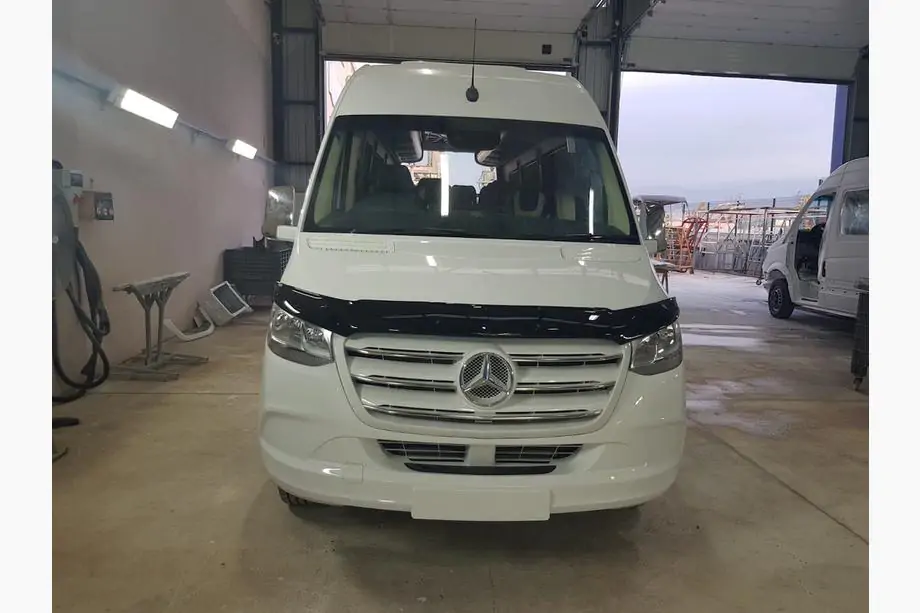 Mercedes Sprinter W907/W910 2018- Deflector capota (EuroCap) Foto 6