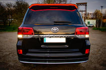 Toyota Land Cruiser 200 2007-2021 Spoiler FullLed (2016+) foto 6