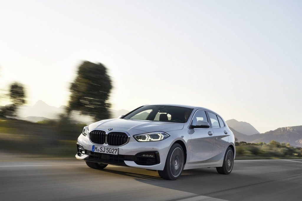 A treia generație compact hatchback BMW 1 Series