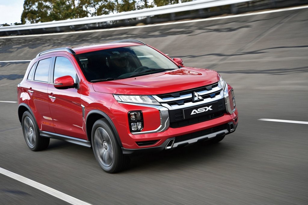 Actualizat crossover compact Mitsubishi ASX