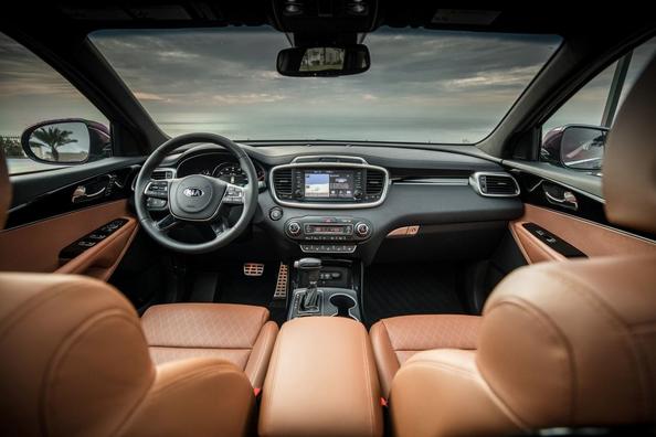 KIA Sorento, generatia a 3-a (UM, 2014–2020): prezentare, facelift 2017 si ce sa verifici la second-hand Fotografie 7