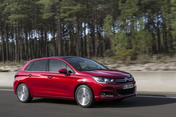 Actualizată modificarea hatchback Citroen C4