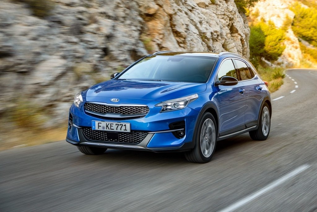 Prezentare generală a hatchback-ului de teren KIA Xceed